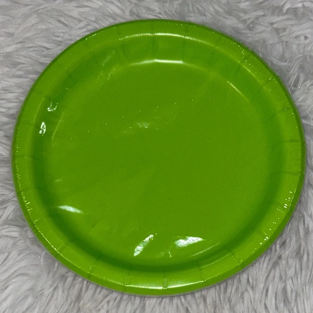 DG Party Plates Neon Green 16 Count 6.75 Inch Round Disposable Paper Plates
